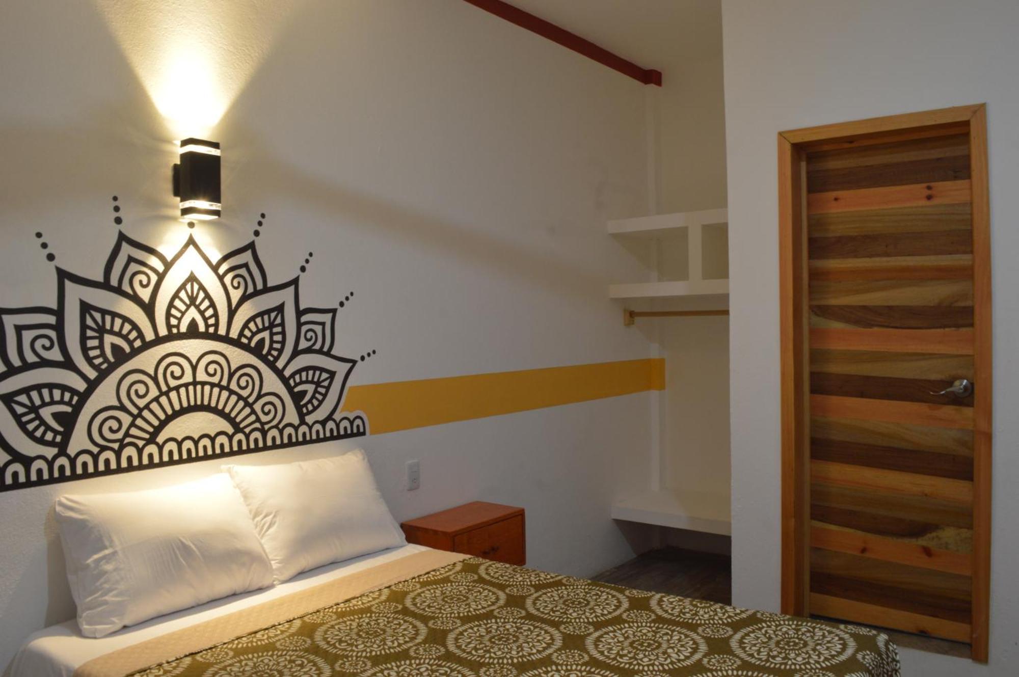 Hotel Axolotl Пуэрто-Эскондидо Экстерьер фото